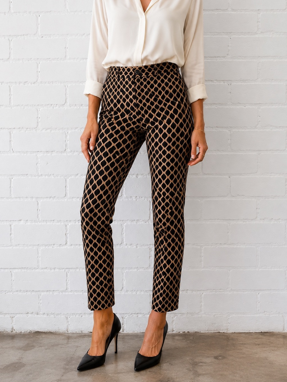 Banana Republic Camden Pants Size 4 Black Tan Geometric Print Dress Trousers